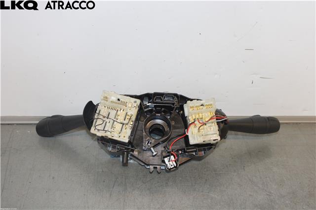 Bryter combi til Smart Fortwo 2015-->> (Type III) (C453) (C453) (A4539013300|)