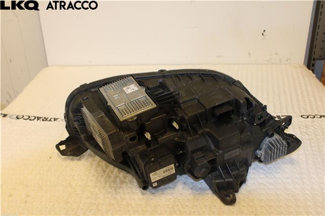 Frontlykt venstre halogen til Volvo XC90 2015-2025 (Type II)  (31395936|)