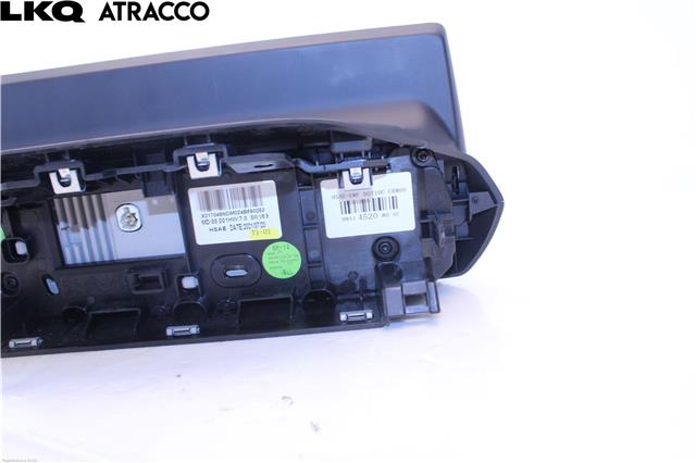 Multimedia display (MCU - Media Controller Unit) til Peugeot 208 2019-->> (Type II)  (984145208000|)