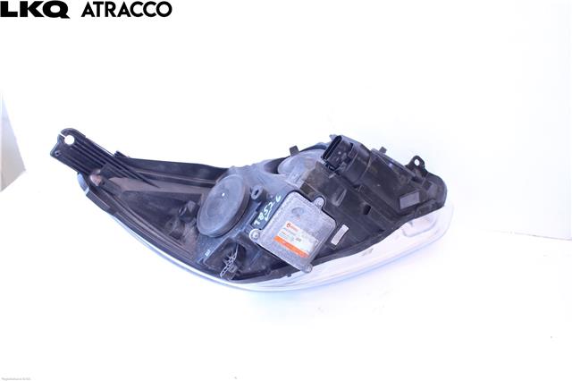 Frontlykt venstre halogen til Ford Focus 2014-2018 (Type III, Fase 2)  (2206016|)