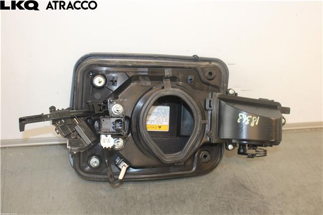 Batterilader inntak/luke til Toyota RAV4 2019-->> (Type V)  (7445842010|)