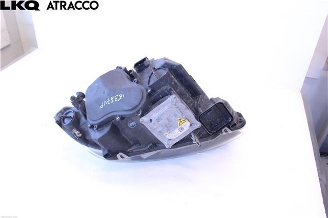 Frontlykt venstre halogen til BMW 3-Serie 2005-2011 (E90/E91/E92/E93) (E90/E91/E92/E93) (63117182507|)