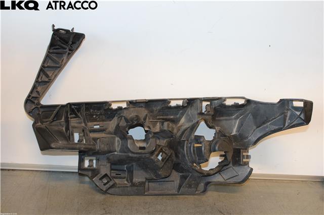 Diverse deler til BMW X3 2010-2017 (F25) (F25) (51118048114|)