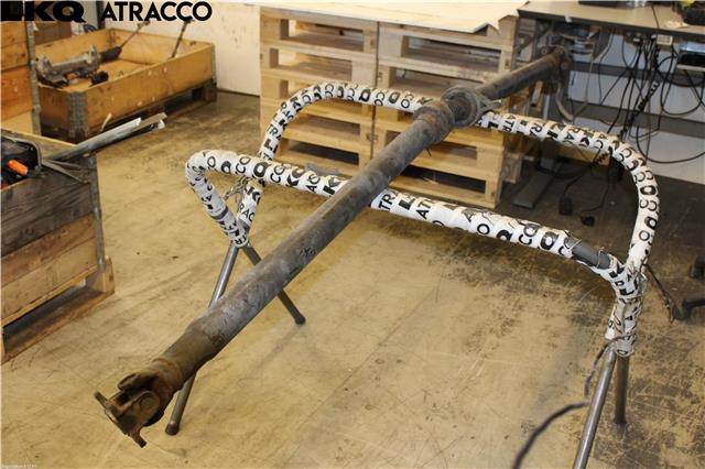 Mellomaksel til Kia Sorento 2011-2015 Type II (493002P100|)