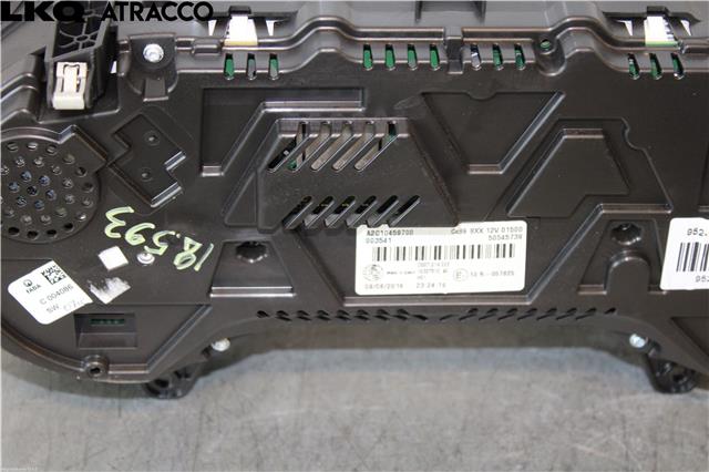 Instrumentpanel til Alfa Romeo Giulia 2016-->>  (50559571|)