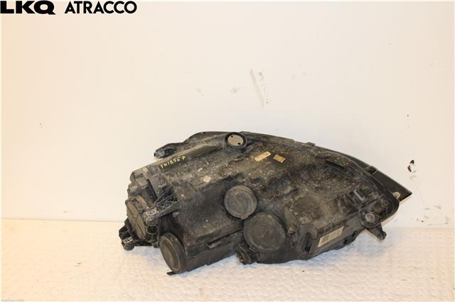 Frontlykt høyre halogen til VW Golf VII 2012-2017 (Fase 1)  (5G1941006|)