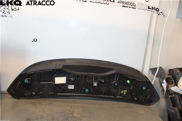 Spoiler bakluke til Mercedes EQC 2019-->> (A2937900400|)