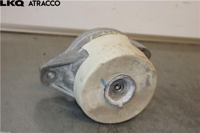 Motorfeste til Mercedes EQC 2019-->>  (A2932400200|)