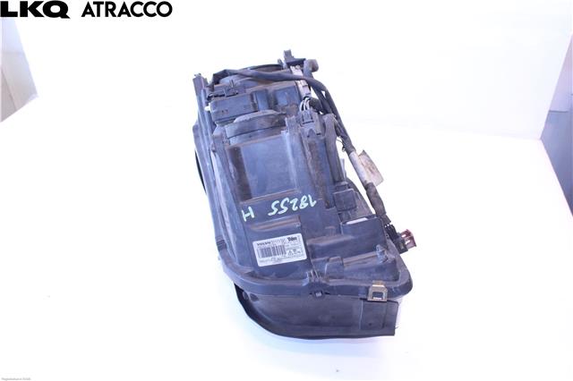 Frontlykt høyre halogen til Volvo XC90 2002-2006 (Type I, Fase 1)  (30784152|)