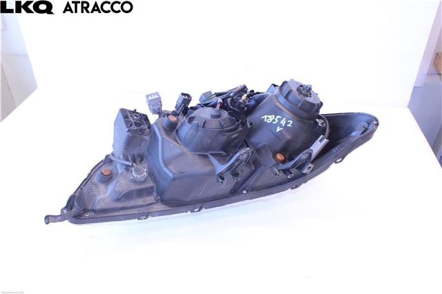 Frontlykt venstre halogen til Mitsubishi ASX 2010-2019  (8301B587|)