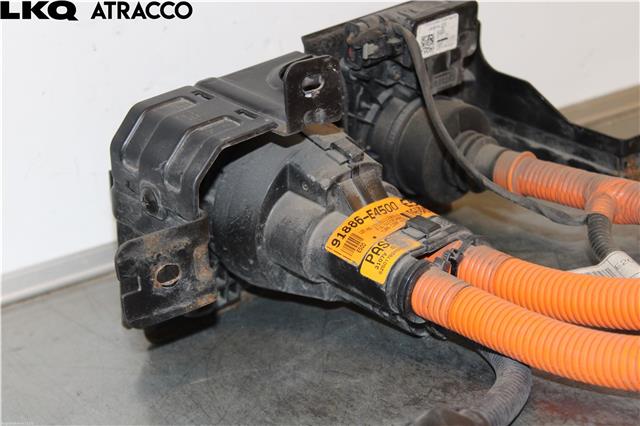 Batterilader inntak/luke til Kia Soul 2014-2019 (Type II)  (91886E4500|)