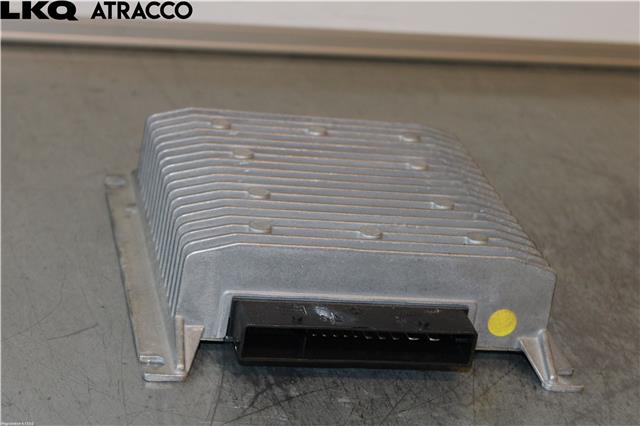 Bilstereo forsterker til Škoda Octavia 2009-2013 (Type II, Fase 2)  (3T0035456|)