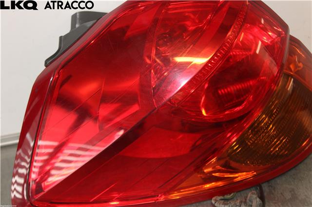 Baklykt venstre til Subaru Legacy 2003-2007 (Type IV, Fase 1)  (84201AG010|)