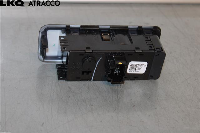 Bryter lys til Ford Mustang Mach-e 2020-->>  (2663857|)