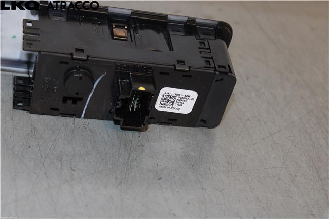 Bryter lys til Ford Mustang Mach-e 2020-->>  (2663857|)