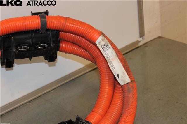 Batterilader inntak/luke til Toyota bZ4X 2022-->> (773B042030|)