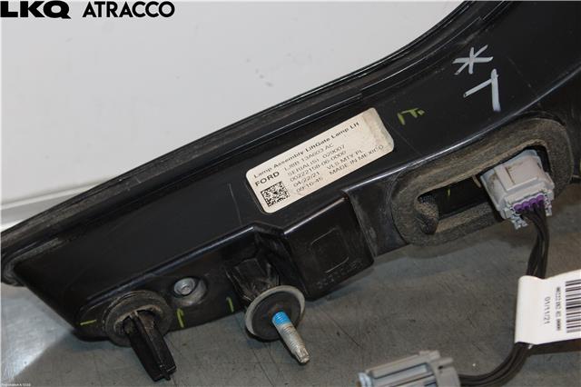 Baklykt venstre indre til Ford Mustang Mach-e 2020-->>  (2536996|)