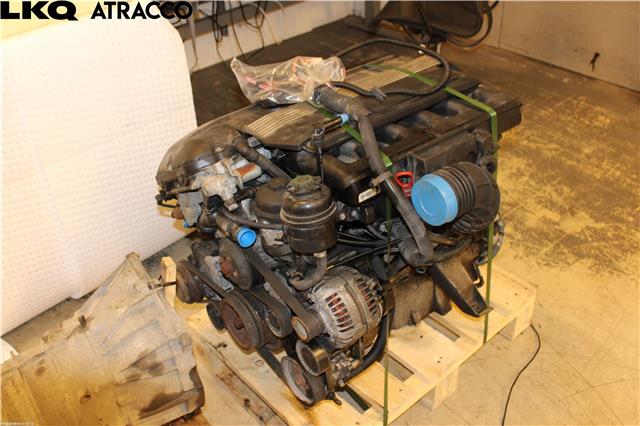 Motor bensin til BMW X3 2003-2006 (Fase 1) (E83) (E83) (11000140990|)