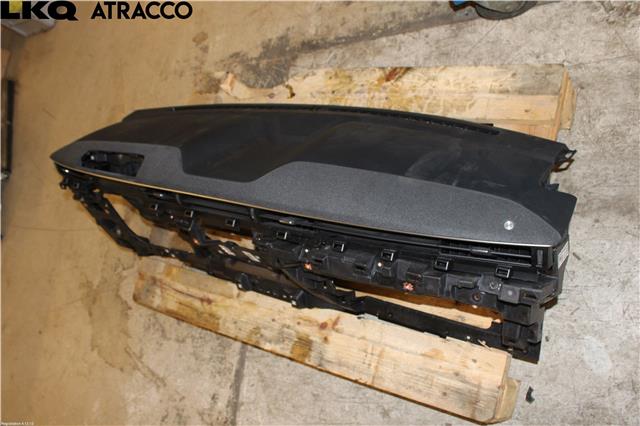 Dashbord til Tesla Model S, 2013-2016 (Fase 1)  (106069510D)