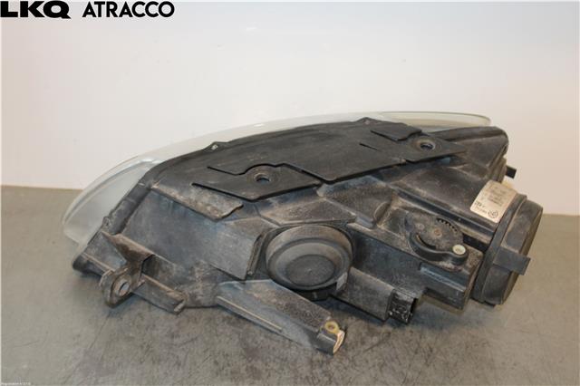 Frontlykt høyre halogen til VW Passat 2005-2010 (B6) (B6) (3C0941006AA|)