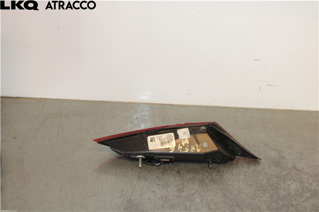 Baklykt høyre indre til Opel Zafira B 2005-2011  (39024221|)