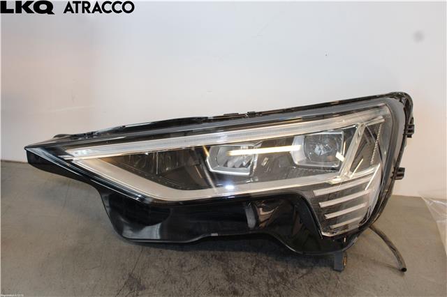 Frontlykt venstre halogen til Audi e-tron, 2018-->>  (4KE941781D)