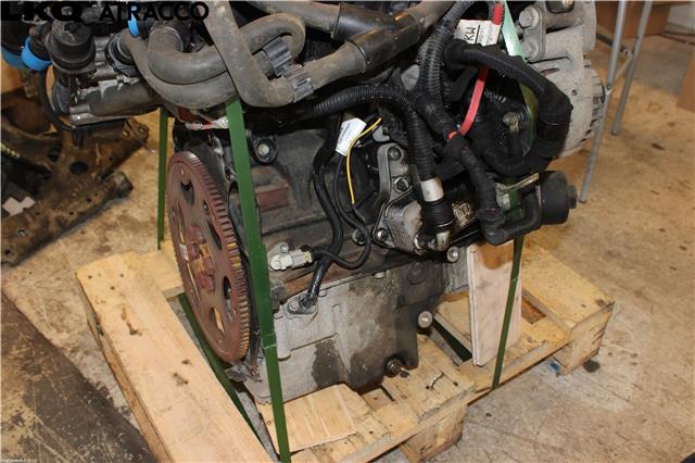 Motor diesel til Opel Zafira B 2005-2011  (55574198|)