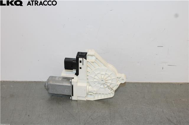 Ruteheis til Tesla Model Y 2021-2024 (Type I)  (163442400A|)