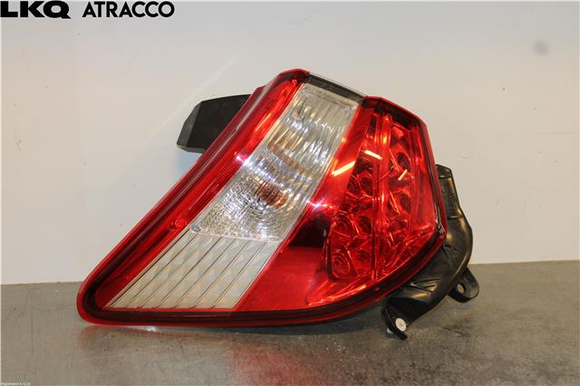 Baklykt venstre til Toyota Yaris 2014-2020 (Type III, Fase 2)  (815600DB70|)