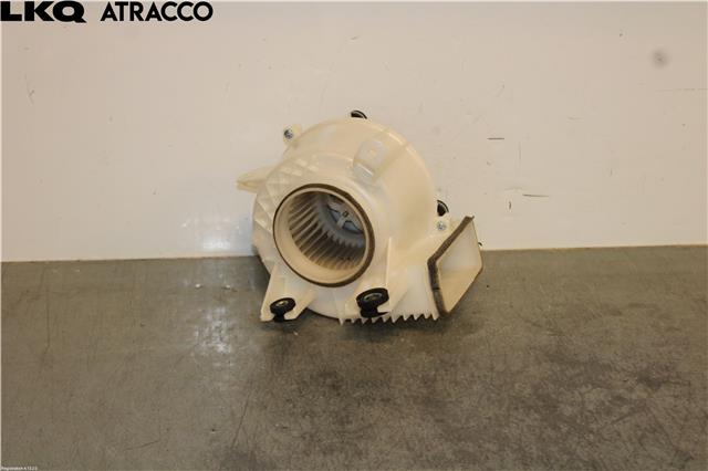 Varmeapparat motor til Lexus CT, 2010-2020  (G923076010)