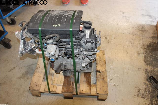 Motor bensin til   0-->>  (61AQ104F00|)