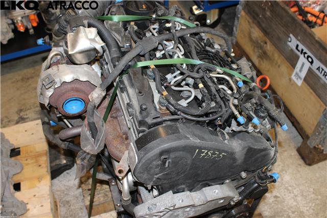 Motor diesel til VW Passat 2011-2015 (B7) (B7) (03L100090J|)