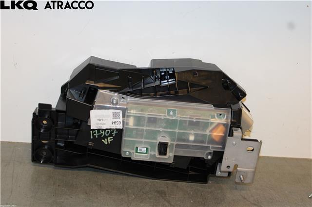 Instrumentpanel til Mazda MX-30 2020-->>  (DN4J2101631|)