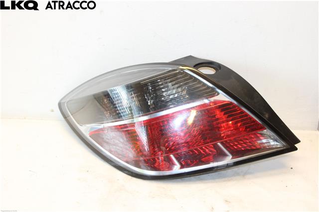Baklykt venstre til Opel Astra H 2004-2009 (93190790|)