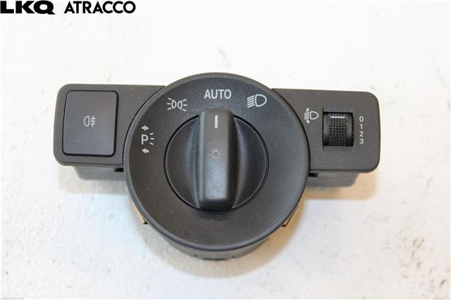 Bryter lys til Mercedes Vito 2014-->> (W447) (W447) (A4479058100|)