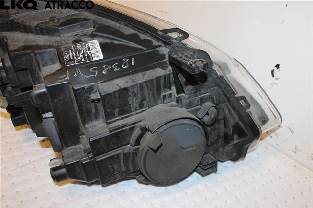 Frontlykt venstre halogen til Ford Transit 2014-->>  (2045130|)