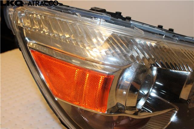 Frontlykt høyre halogen til Mitsubishi ASX 2010-2019  (8301B592|)