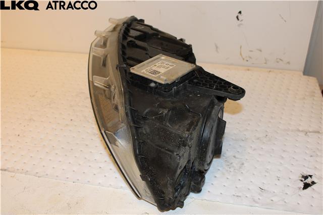 Frontlykt høyre halogen til Škoda Octavia 2013-2016 (Type III, Fase 1)  (5E1941017B|)