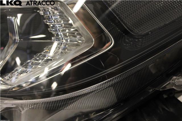 Frontlykt venstre halogen til Toyota RAV4 2019-->> (Type V)  (8118542A31|)