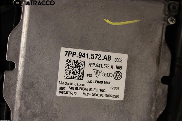 Frontlykt venstre halogen til VW Passat 2015-2019 (Fase 1) (B8) (B8) (3G1941113A|)