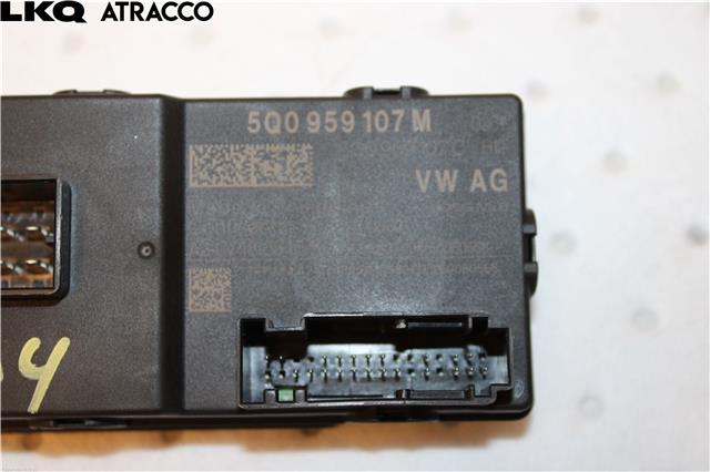 Styreenhet elektrisk bakluke til VW Passat 2015-2019 (Fase 1) (B8) (B8) (5Q0959107M|)