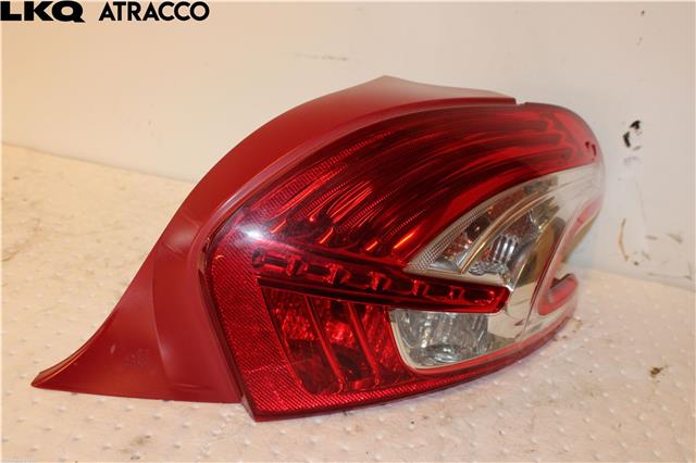 Baklykt høyre til Peugeot 208 2012-2019 (Type I)  (9672628380|)