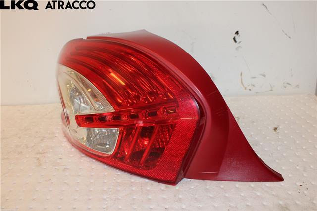 Baklykt venstre til Peugeot 208 2012-2019 (Type I)  (9672628280|)