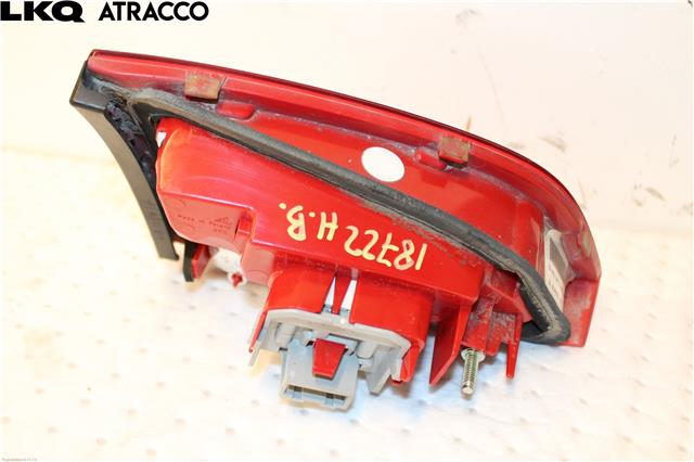 Baklykt høyre til Audi A4 2007-2014 (Type IV) (B8) (B8) (8K9945094B|)