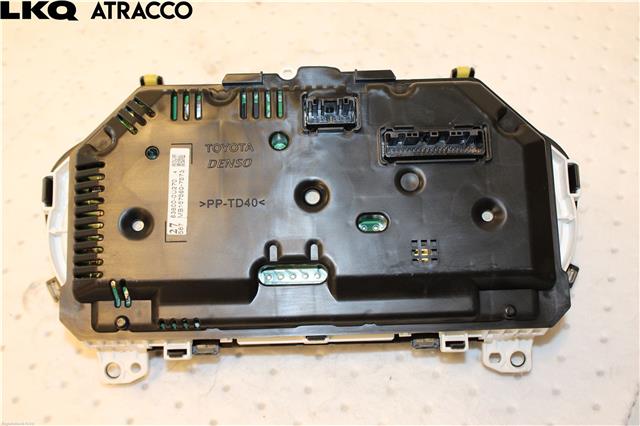 Speedometer til Toyota Yaris 2012-2014 (Type III, Fase 1) (838000U270|)