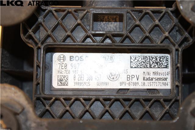 Parkeringssensor foran til VW Transporter / Caravelle 2015-2019 (T6) (T6) 