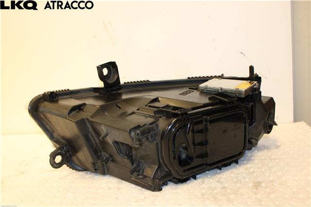 Frontlykt venstre halogen til Audi A6 2008-2011 (Type III, Fase 2) (C6) (C6) (4F0941029AK|)