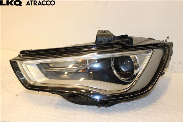 Frontlykt venstre halogen til Audi A3 2009-2012 (Type II, Fase 2) (8V0941043|)