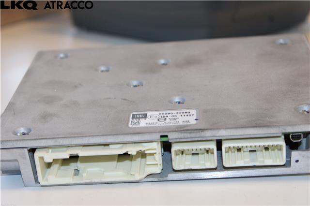Bilstereo forsterker til Toyota RAV4 2019-->> (Type V)  (8628042060|)