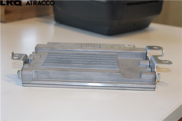 Bilstereo forsterker til Toyota RAV4 2019-->> (Type V)  (8628042060|)